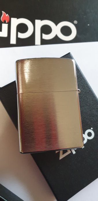 Zippo - Original Zippo Rarität wilde Pferde - Lighter - Chrome