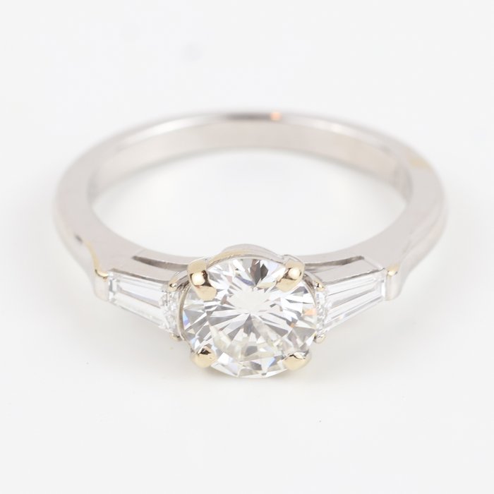 Ring - 18 kraat Hvidguld -  1.30ct. tw. Diamant (Natur) - Diamant