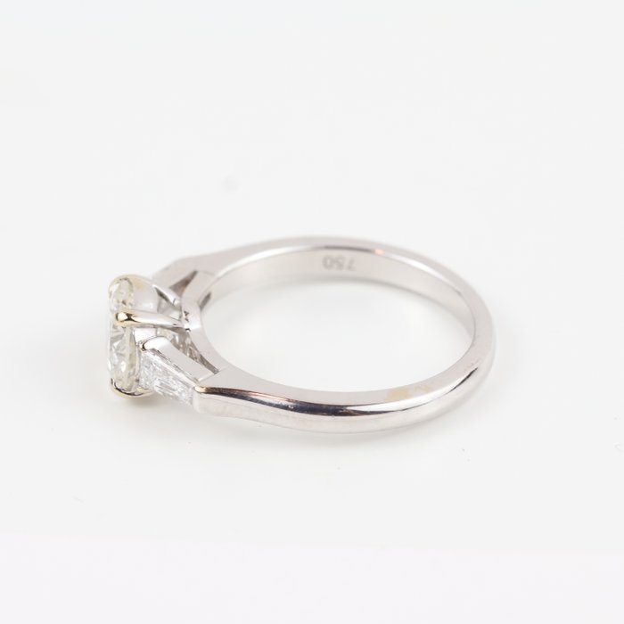 Ring - 18 kraat Hvidguld -  1.30ct. tw. Diamant (Natur) - Diamant