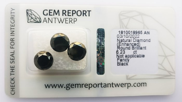 3 pcs Diamant  (Farvebehandlet)  - 6.23 ct - Rund - Ikke specificeret i laboratorierapporten - Gem Report Antwerp (GRA)