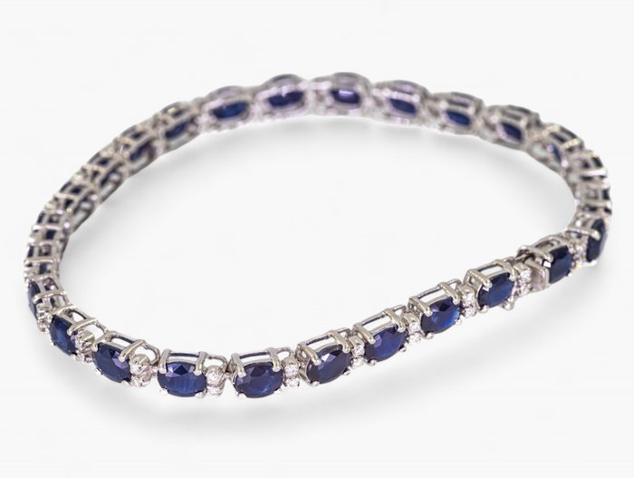 Ingen mindstepris - Armbånd - 18 kraat Hvidguld, IGI Antwerpen certificeret - 0,30 ct diamanter - 11,50 ct safir -  11.80ct. tw. Diamant (Natur) - Safir