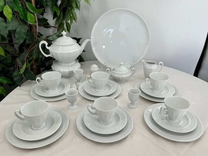 Tirschenreuth Bavaria - 27-teiliges Set in klassischem Design - Kaffe og te service (27) - Porcelæn