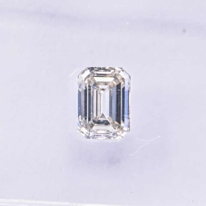 Ingen mindstepris - 1 pcs Diamant  (Naturfarvet)  - 046 ct - Smaragd - Very light Grønlig Gul - SI1 - International Gemological Institute (IGI)