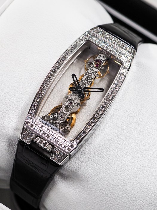 Corum - Golden Bridge Miss - Ingen mindstepris - BRAND NEW * 18K White Gold  136 Diamonds * EXCLUSIVE MODEL * - Kvinder - 2020+