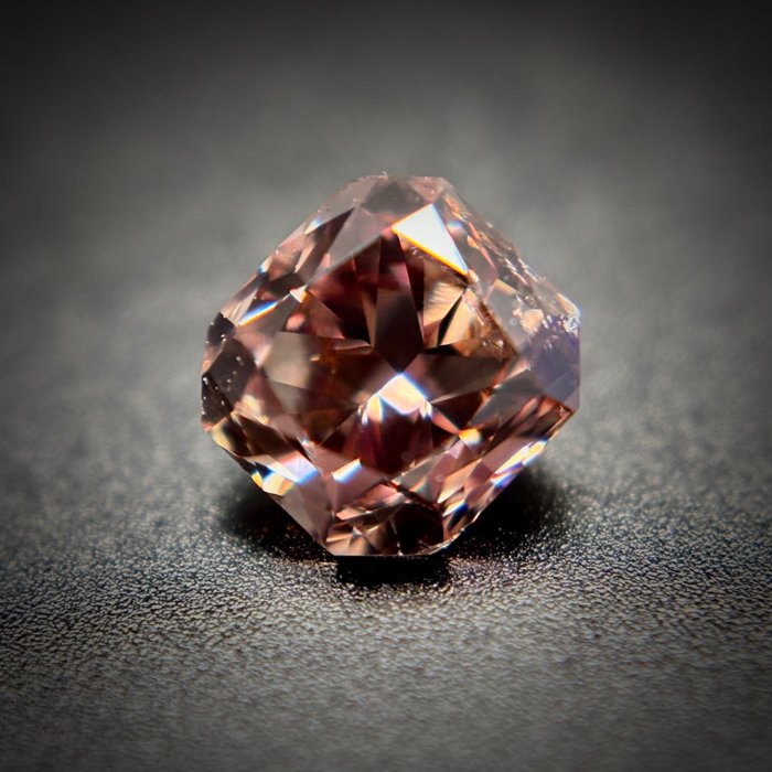 1 pcs Diamant  (Naturfarvet)  - 0.50 ct - Fancy Rosa Brun - SI2 - International Gemological Institute (IGI)