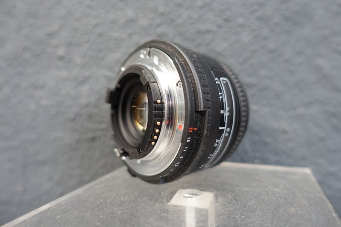 Sigma super wide II 1:2.8 24mm voor Nikon Kameralinse