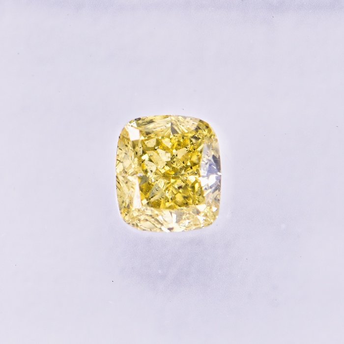 Ingen mindstepris - 1 pcs Diamant  (Naturfarvet)  - 0.27 ct - Pude - Fancy intense Grøn Gul - SI2 - International Gemological Institute (IGI)