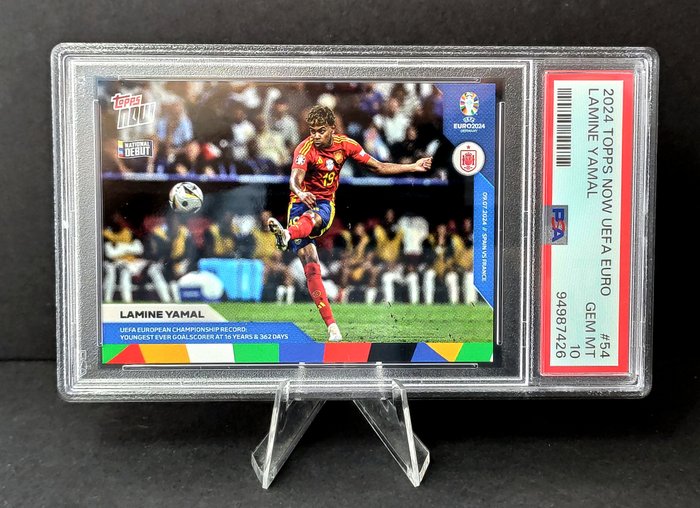 2024 Topps Now UEFA Euro Lamine Yamal #54 Goal vs Francia - 16 Years Old PSA 10 Graded card