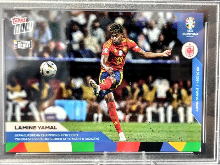 2024 Topps Now UEFA Euro Lamine Yamal #54 Goal vs Francia - 16 Years Old PSA 10 Graded card