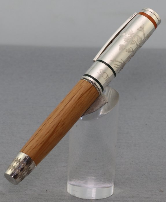 Omas - limited edition  Solaia - Fyldepen