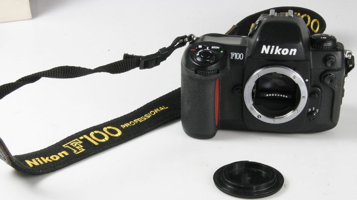 Nikon F100  body Reflekskamera med enkelt linse (SLR)