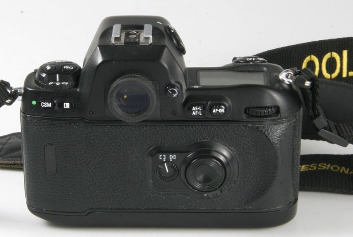 Nikon F100  body Reflekskamera med enkelt linse (SLR)