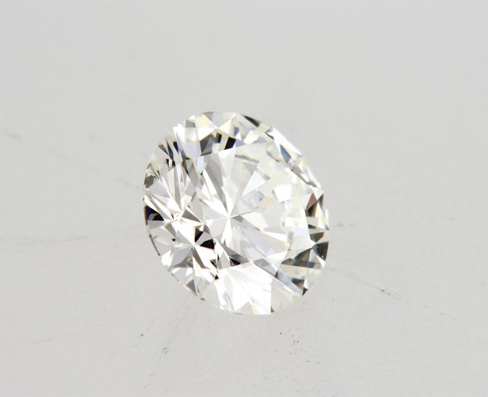 1 pcs Diamant  (Natur)  - 0.59 ct - Rund - J - VS1 - Gemological Institute of America (GIA) - e11