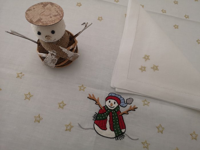 Christmas tablecloth hand embroidered - Dug  - 270 cm - 175 cm