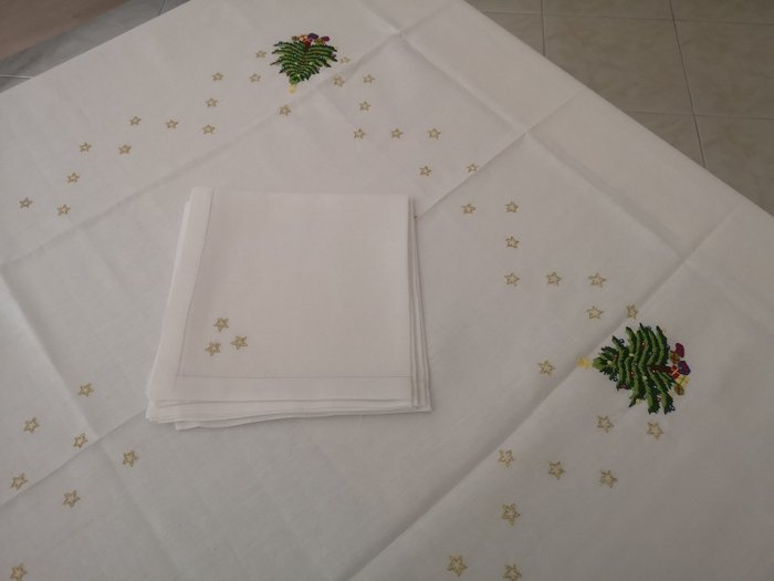 Christmas tablecloth hand embroidered - Dug  - 270 cm - 175 cm