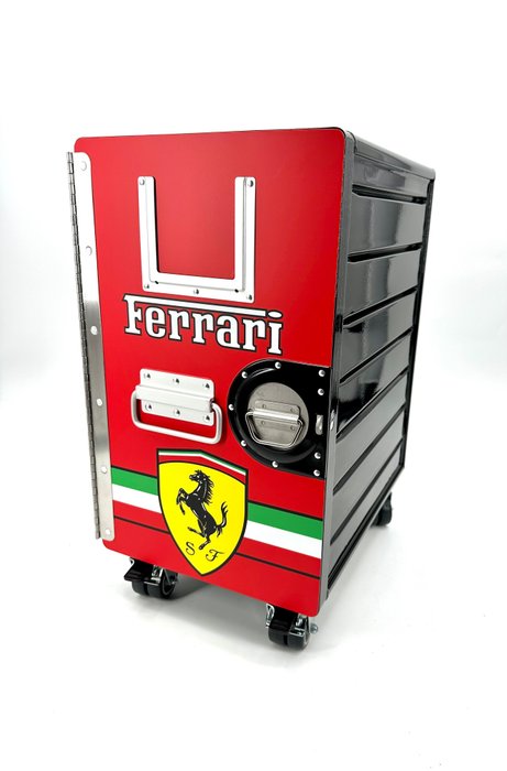 TrapTrading - Flyvogne  - Ferrari kabys container natbord sidebord - 2020+ - Ferrari flyselskab container