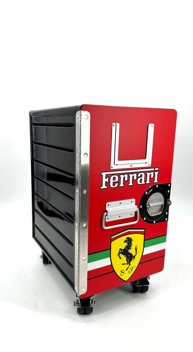 TrapTrading - Flyvogne  - Ferrari kabys container natbord sidebord - 2020+ - Ferrari flyselskab container