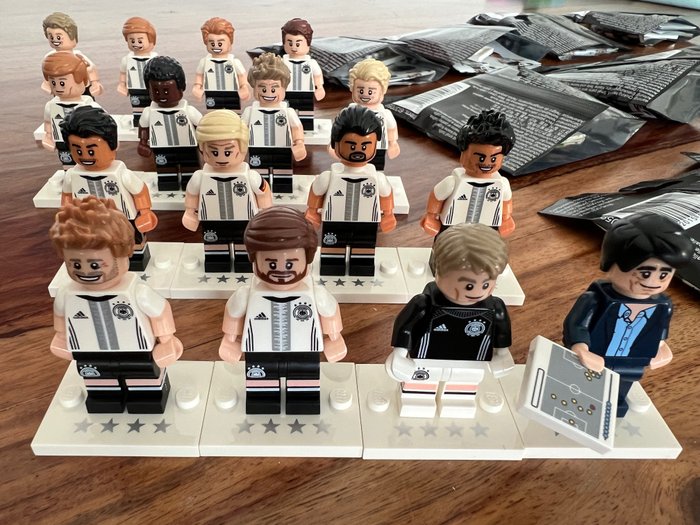 Lego - Minifigurer - 71014 - Minifigure 71014, Deutscher Fussball-Bund / DFB - 2010-2020