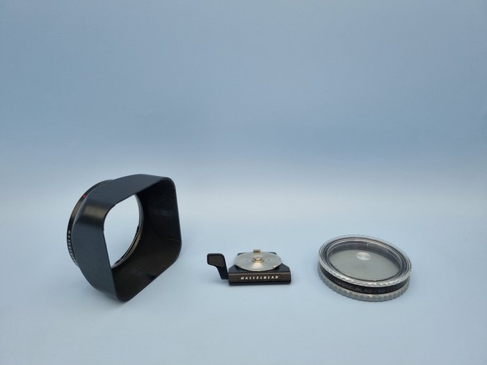 Hasselblad Lens Shade Planar C 80mm + Attachment for lightmeterbutton + UV baj 50 (Planar C and Sonnar C) Linse adapter