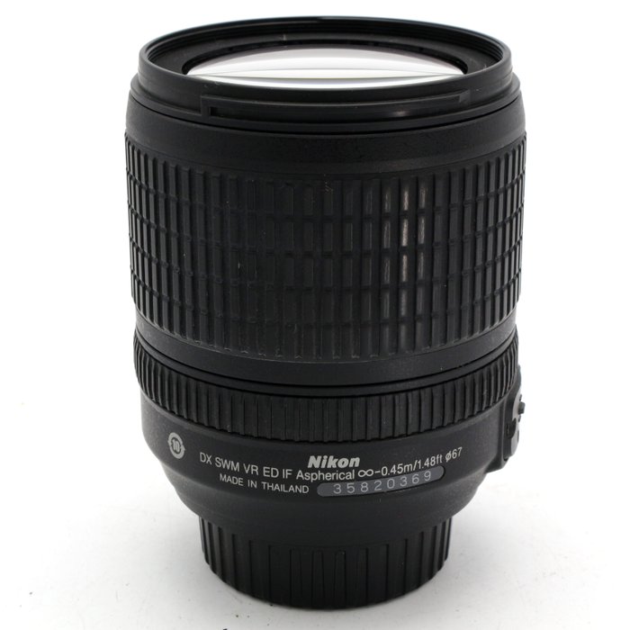 Nikon AF-S 18-105mm f/3.5-5.6G ED VR IF + HB-32 zonnekap Zoomobjektiv