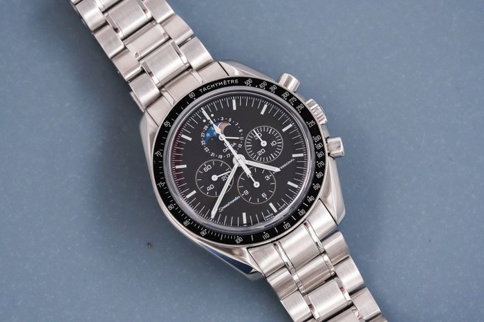 Omega - Speedmaster Professional Moonwatch Moonphase - 3876.50.31 - Mænd - 2011-nu