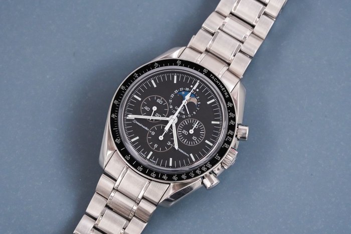 Omega - Speedmaster Professional Moonwatch Moonphase - 3876.50.31 - Mænd - 2011-nu