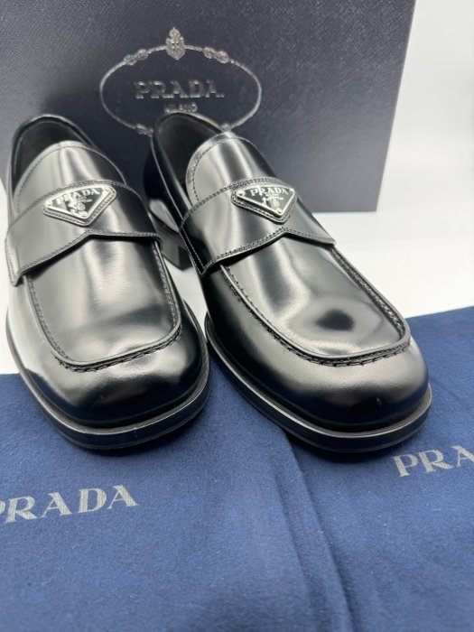 Prada - Mokassiner - Størelse: Shoes / EU 43