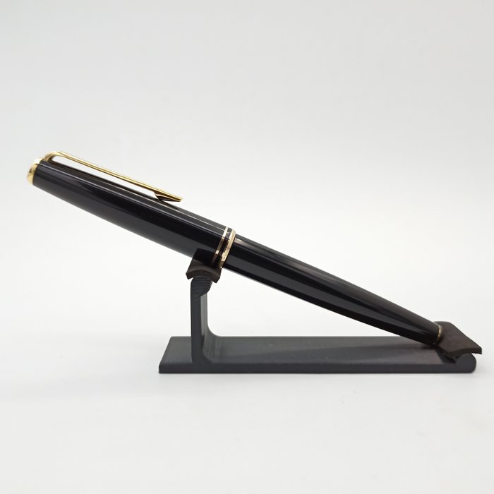 Montblanc - Classic - 14k Gold Nib - Fyldepen