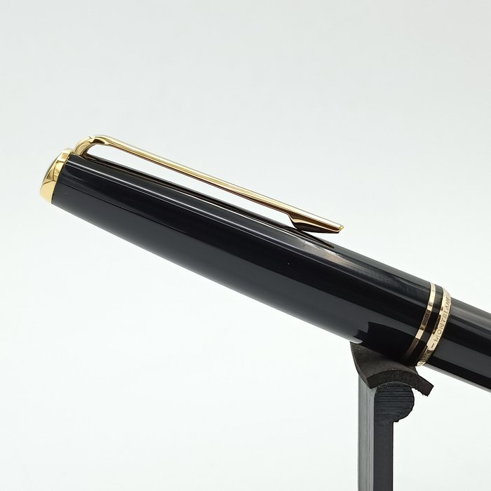 Montblanc - Classic - 14k Gold Nib - Fyldepen