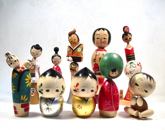 unknown  - Dukke mixed Vintage Kokeshi dolls - 1980-1990 - Japan