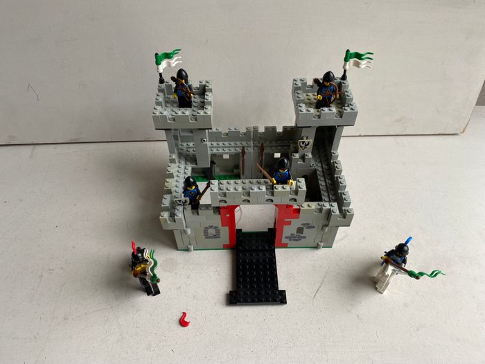 Lego - Knights - 6073 - Knight's Castle - 1980-1990