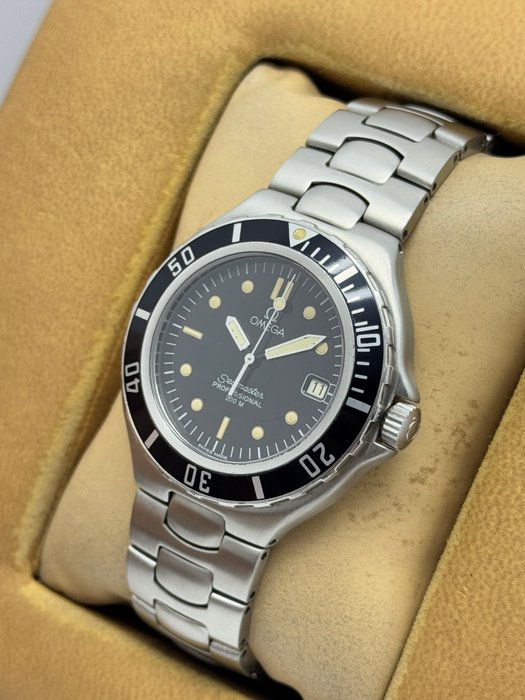 Omega - Seamaster Professional 200m Pre Bond Cal.1438 - Ingen mindstepris - 396.1052 - Mænd - 1990-1999