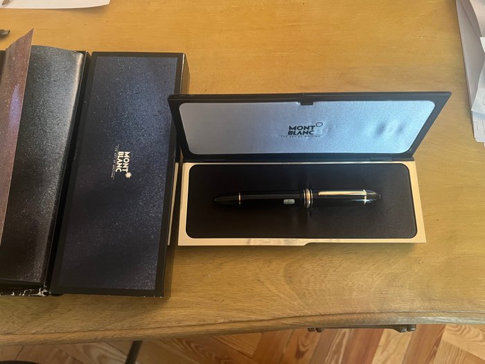 Montblanc - Montblanc Meisterstück 149 gold plated 18k (750) 4810 - Fyldepen