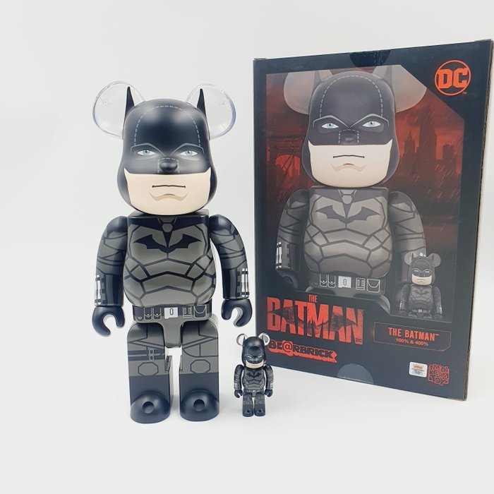 Medicom Toy x DC comics - Be@rbrick Batman 400%  100% Bearrick 2022