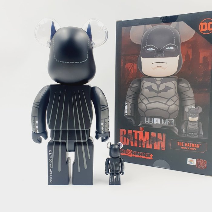 Medicom Toy x DC comics - Be@rbrick Batman 400%  100% Bearrick 2022