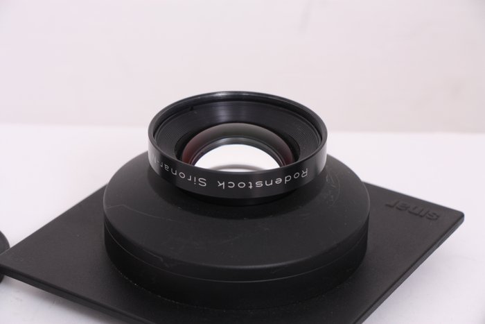 Rodenstock Sironar-N 210mm f 5,6 MC su piastra Sinar Storformat kamera