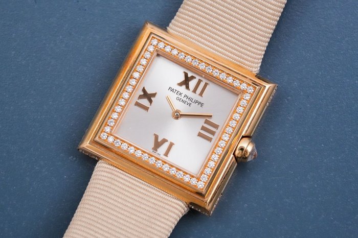 Patek Philippe - Gondolo Rose Gold Diamond - 4868 - Kvinder - 2000-2010