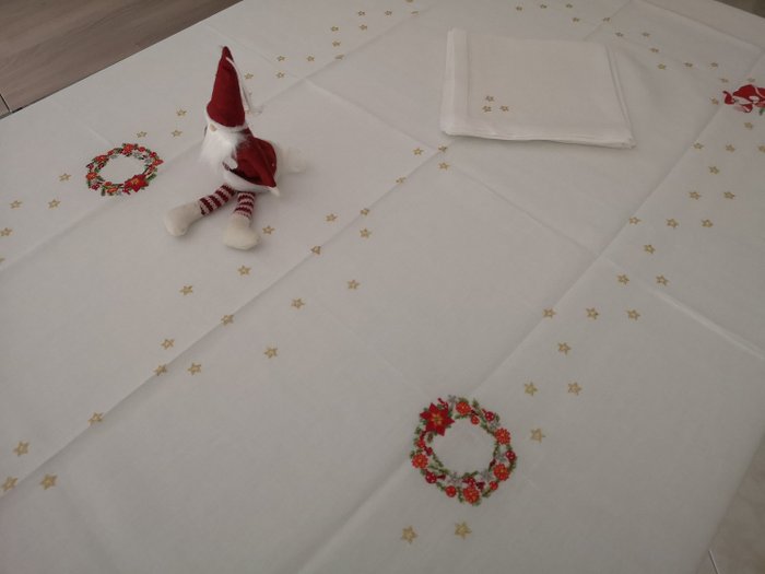 Christmas tablecloth hand embroidered - Dug  - 270 cm - 175 cm