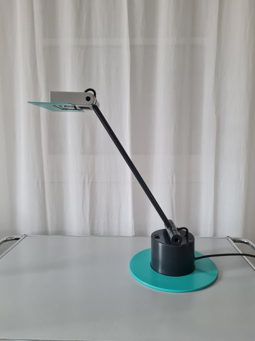 Bieffeplast - Ettore Sottsass - Skrivebordslampe - Aero - Stål - Memphis