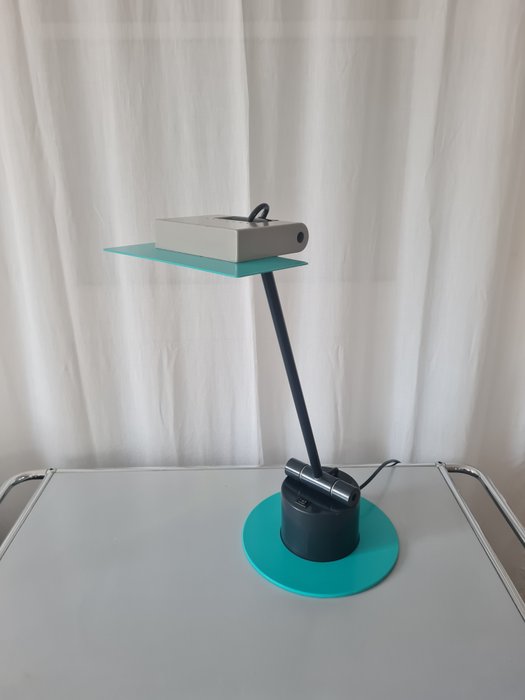 Bieffeplast - Ettore Sottsass - Skrivebordslampe - Aero - Stål - Memphis