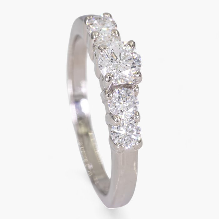 Ingen mindstepris - Ring - 14 karat Hvidguld, IGI Antwerpen certificeret - 0,72 ct diamanter -  0.72ct. tw. Diamant (Natur)