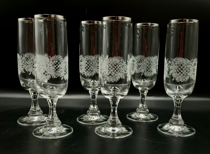 Italian Manufacturer - Champagneglas (6) - Blomstergrav - Krystal Sølv