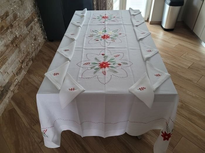 Christmas tablecloth hand embroidered - Dug  - 270 cm - 175 cm