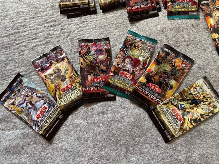 YU-GI-OH! 遊戯王 - 30 Booster pack