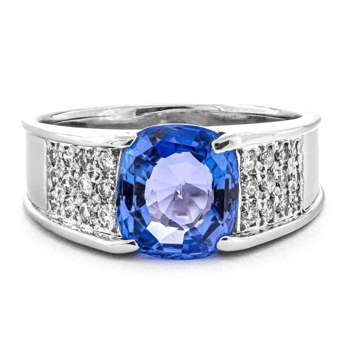 Ingen mindstepris - Ring Platin -  381ct tw Safir - Diamant