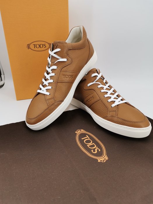 Tod's - Sneakers - Størelse: UK 9