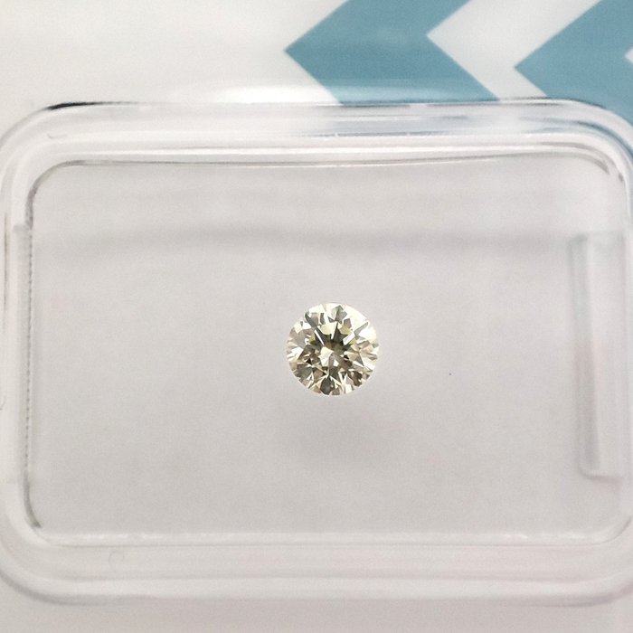 Ingen mindstepris - 1 pcs Diamant  (Naturfarvet)  - 0.20 ct - Rund - Fancy Grønlig Gul - VVS2 - International Gemological Institute (IGI)