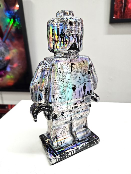 Patryk Konrad - Patryk Konrad - Lego Superman holographic comic resin sculpture - limited edition