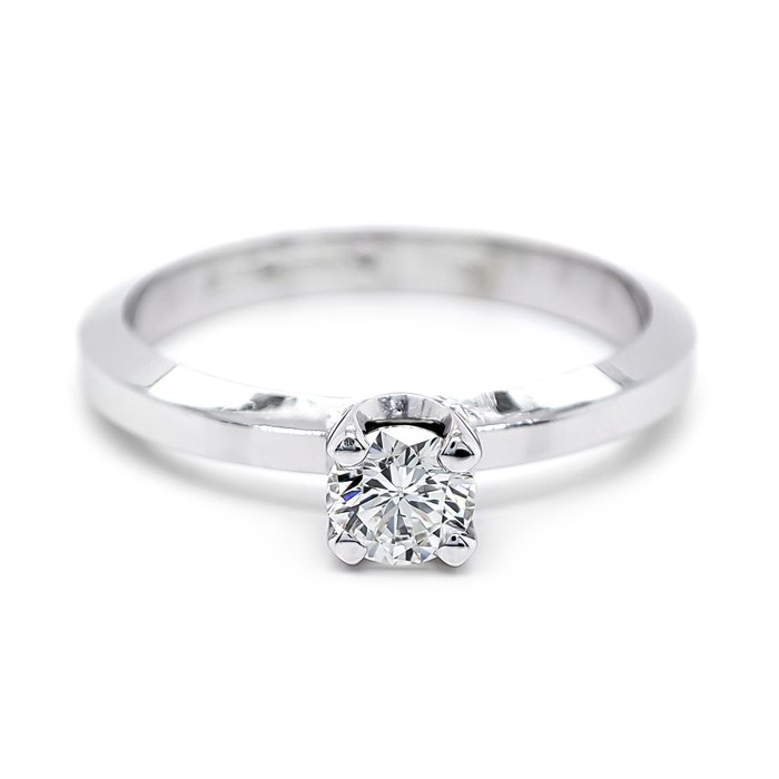 Ring - 14 karat Hvidguld -  030ct tw Diamant (Natur)