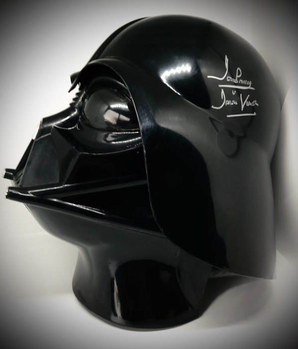 Star Wars - Darth Vader Helmet Signed by Dave Prowse (+)